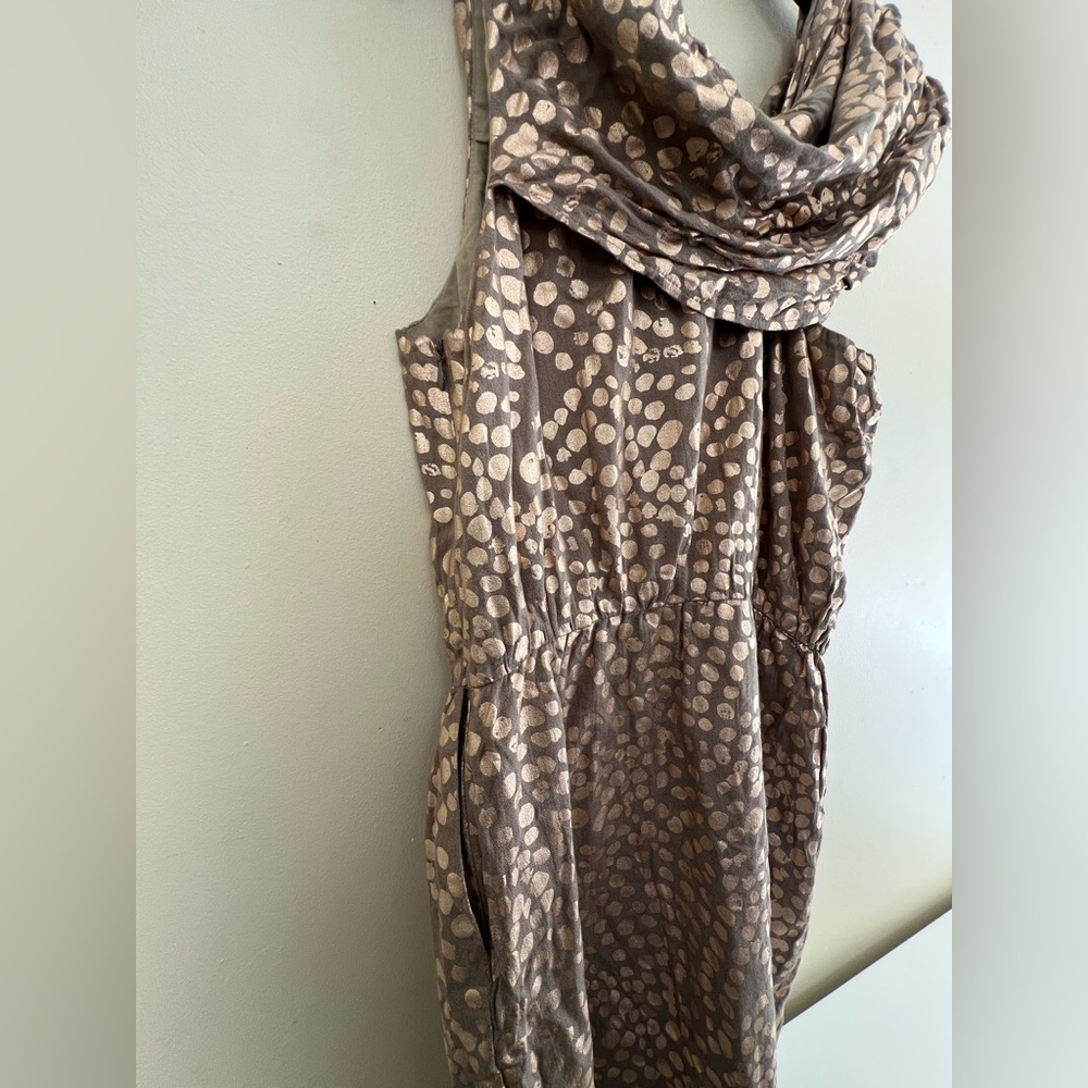 Sass and Bide Artistic print Dress dark tan with gold shaped irregular dots - Picture 5 of 7